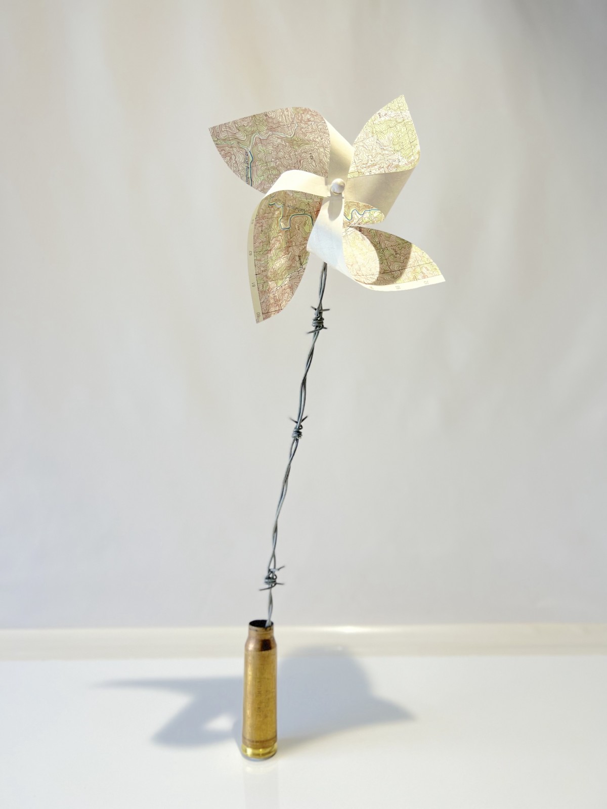 志喜屋徹「BACE OF PEACE」展